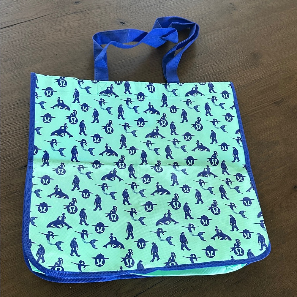 Lululemon Sea Wheeze 2013 Reusable Tote Bag -  15.5x14.25x6.5” New
